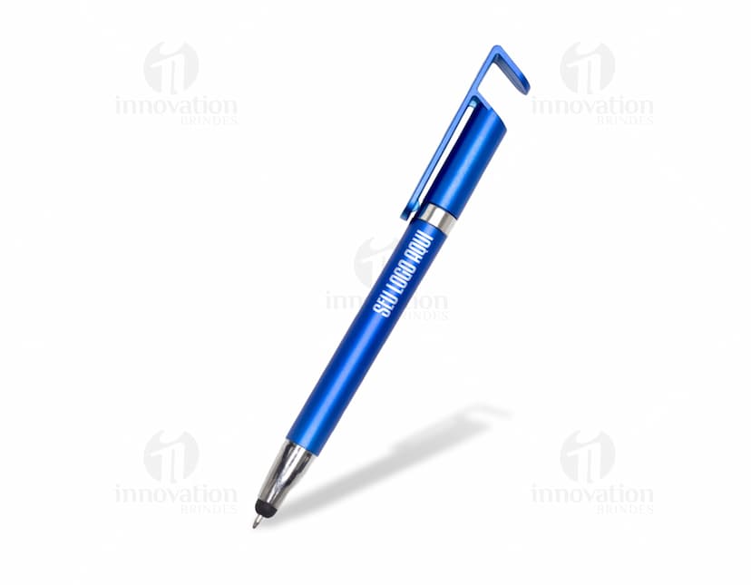 Caneta plástica touch com suporte em um ambiente de escritório com papel, dispositivo eletrônico, calculadora e itens de papelaria.