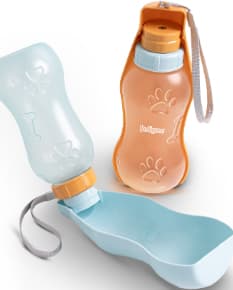 Garrafa Bebedouro Pet 400ml: a solução perfeita para manter seu pet hidratado durante passeios e viagens. Prática e compacta, ideal para cães e gatos de todos os tamanhos. Adquira já a sua!