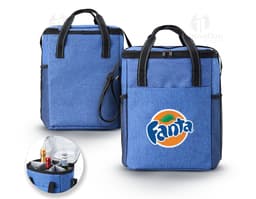 Black leather cooler bag with strap, ideal for business trips. 16L capacity, metal closure, modern and elegant, perfect for