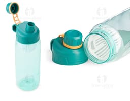 Squeeze plástico de 800ml para líquidos. Embalagem transparente, clean e saudável. Ideal para hidratação e cuidados de