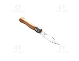 A knife made of stainless steel with a wooden handle, ideal for those seeking quality and practicality in a cutting tool.
