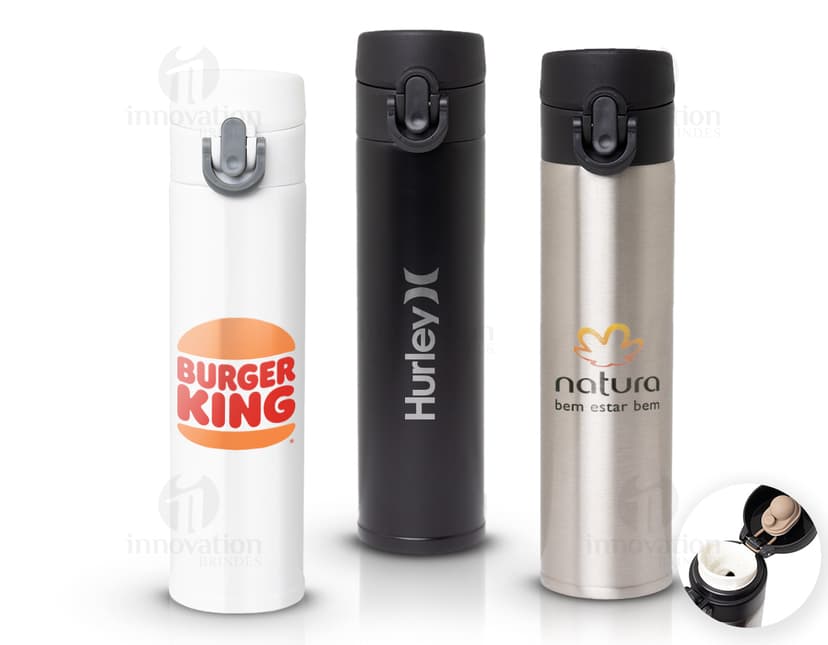 Garrafa térmica de inox de 340ml, equipamento de metal moderno com tampa de rosca e design elegante. A garrafa possui uma superfície prateada brilhante, com reflexos digitais e ícone de energia. Ideal para manter líquidos quentes ou frios por horas.