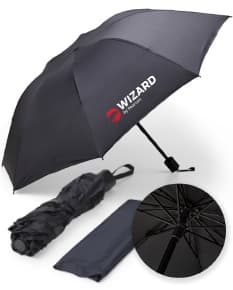 Guarda-chuva manual para proteção em dias de chuva. Com design exclusivo e feito de nylon resistente, proporciona conforto, segurança e praticidade para os seus dias de negócios. Acessório essencial para garantir sua proteção e segurança contra o mau tempo. Adquira já o seu!