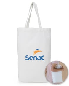 Sacola de algodão com alças internas, ideal para carregar compras no shopping. A embalagem é feita de papel, vazia e vem com etiqueta. Ótima opção para presentes, pode ser usada para transportar produtos de forma segura.