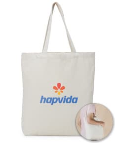 Sacola de algodão marrom com alças costuradas, objeto elegante e moderno para compras, presente ou transporte de objetos, ideal para uso em lojas, supermercados e atividades comerciais.