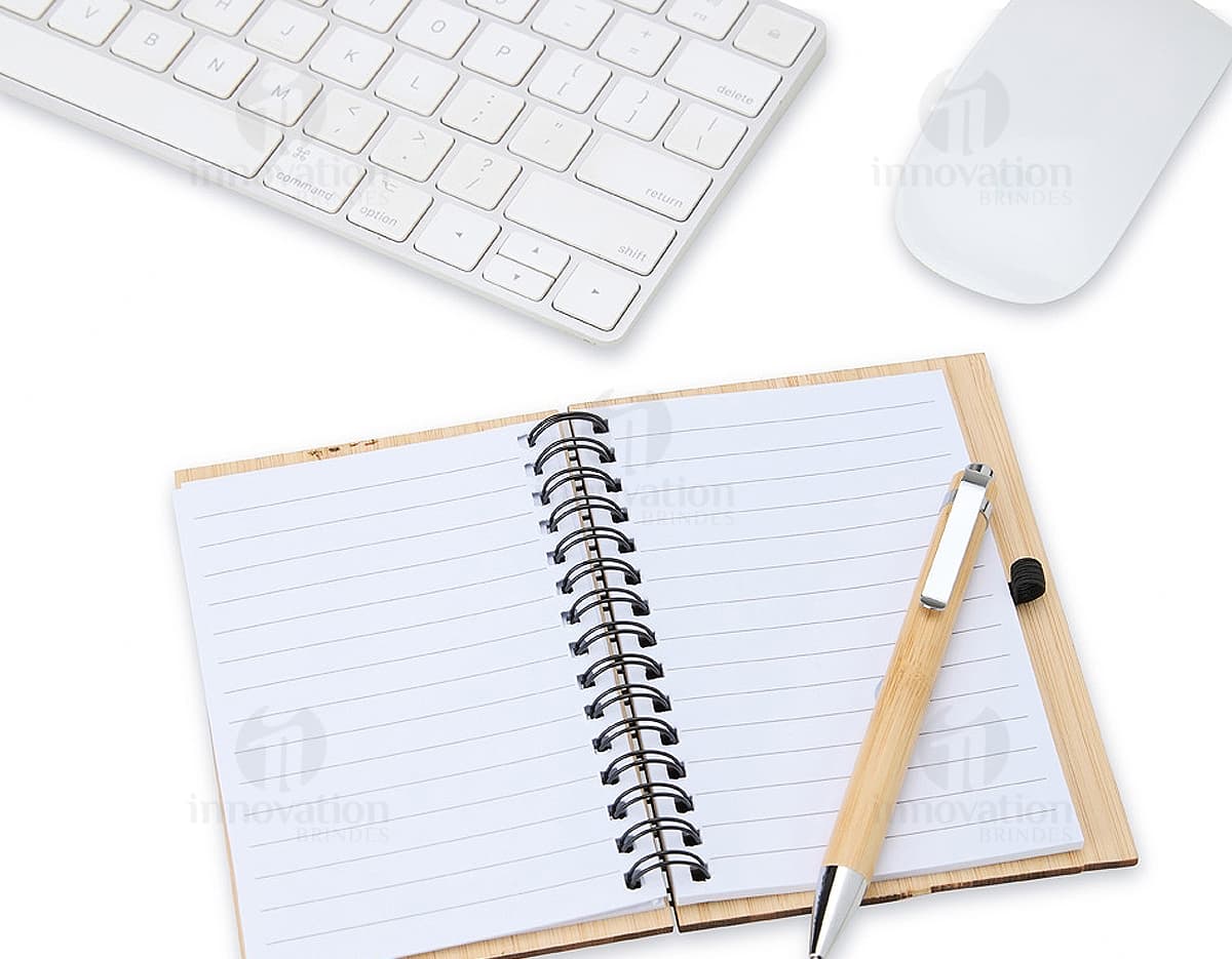 caderneta em bambu com caneta Personalizado