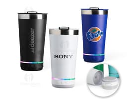 Container de alta qualidade, elegante e funcional, apresentando um copo térmico em aço inoxidável com caixa de som integrada.
