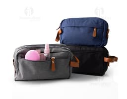 Polyester necessary with black leather, modern equipment with 3 zippers, ideal for storing items, DSLR camera, money
