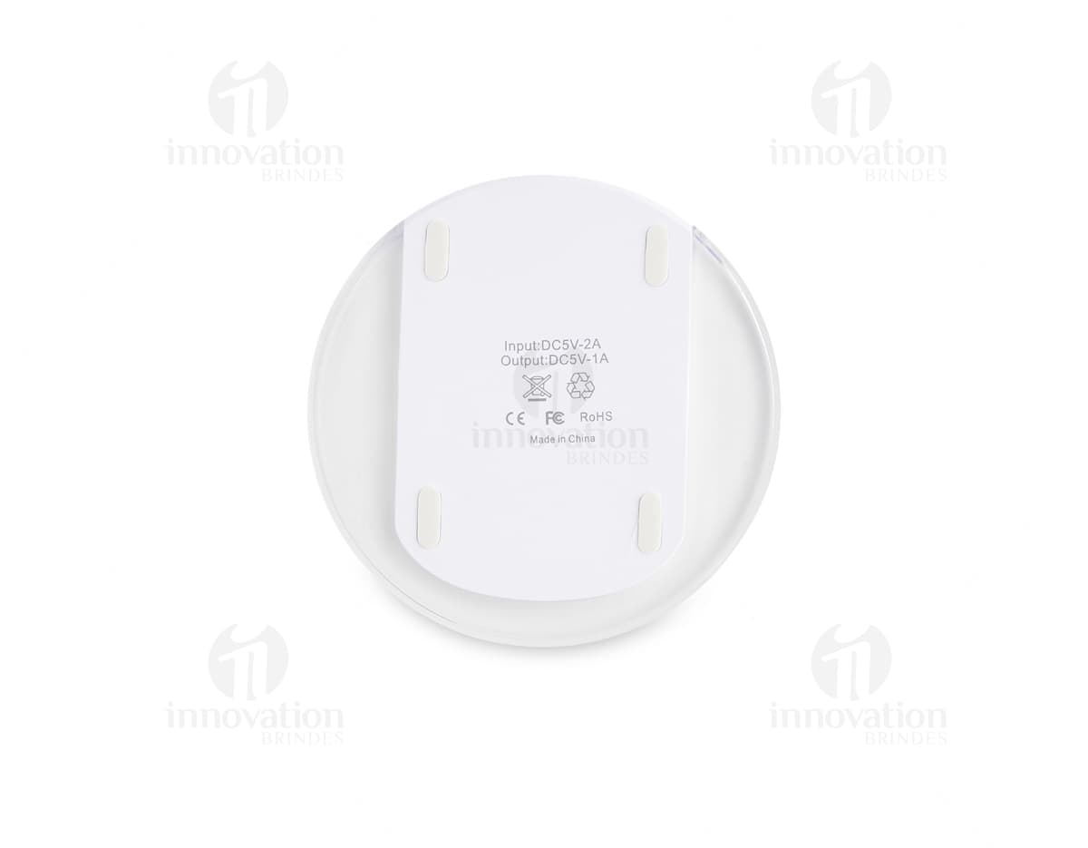 Carregador via indução - tecnologia moderna para carregar seus dispositivos de forma prática e eficiente. Nunca mais se preocupe com fios bagunçados. O carregador por indução é a solução ideal para manter seus aparelhos sempre carregados. Em nossa loja de brindes, você encontra a mais alta qualidade em acessórios tecnológicos. Adquira já o seu!