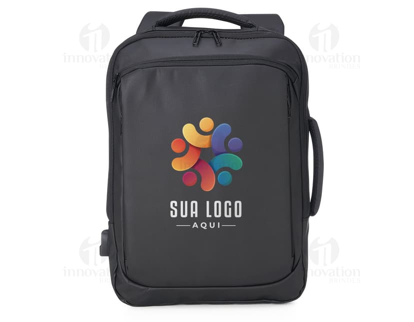 Mochila em couro sintético de alta qualidade, perfeita para viagens a negócios ou passeios. Com capacidade de 17 litros, possui entrada USB para carregar seus dispositivos. Seu design moderno e elegante garante praticidade e estilo em suas aventuras. Leve, resistente e espaçosa, ideal para quem busca versatilidade em seus deslocamentos. Garanta já a sua!