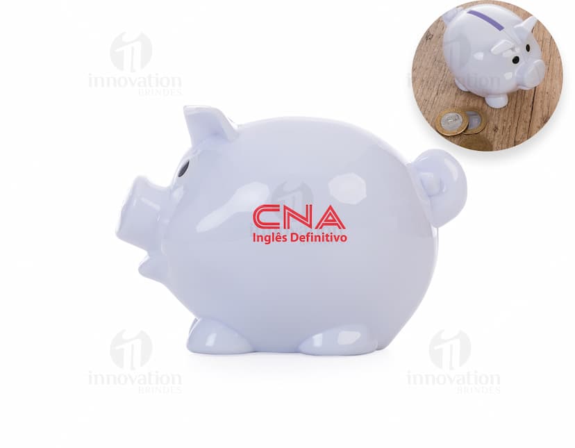 Cofre plástico porquinho para economizar dinheiro e investir com segurança. Adquira já o seu cofrinho rosa em cerâmica e comece a poupar para o futuro!