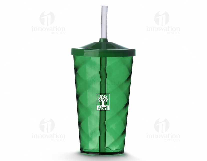 Copos PS de 550ml para brindes corporativos. Com design moderno e elegante, ideal para líquidos quentes ou frios. Compre já e destaque sua marca!