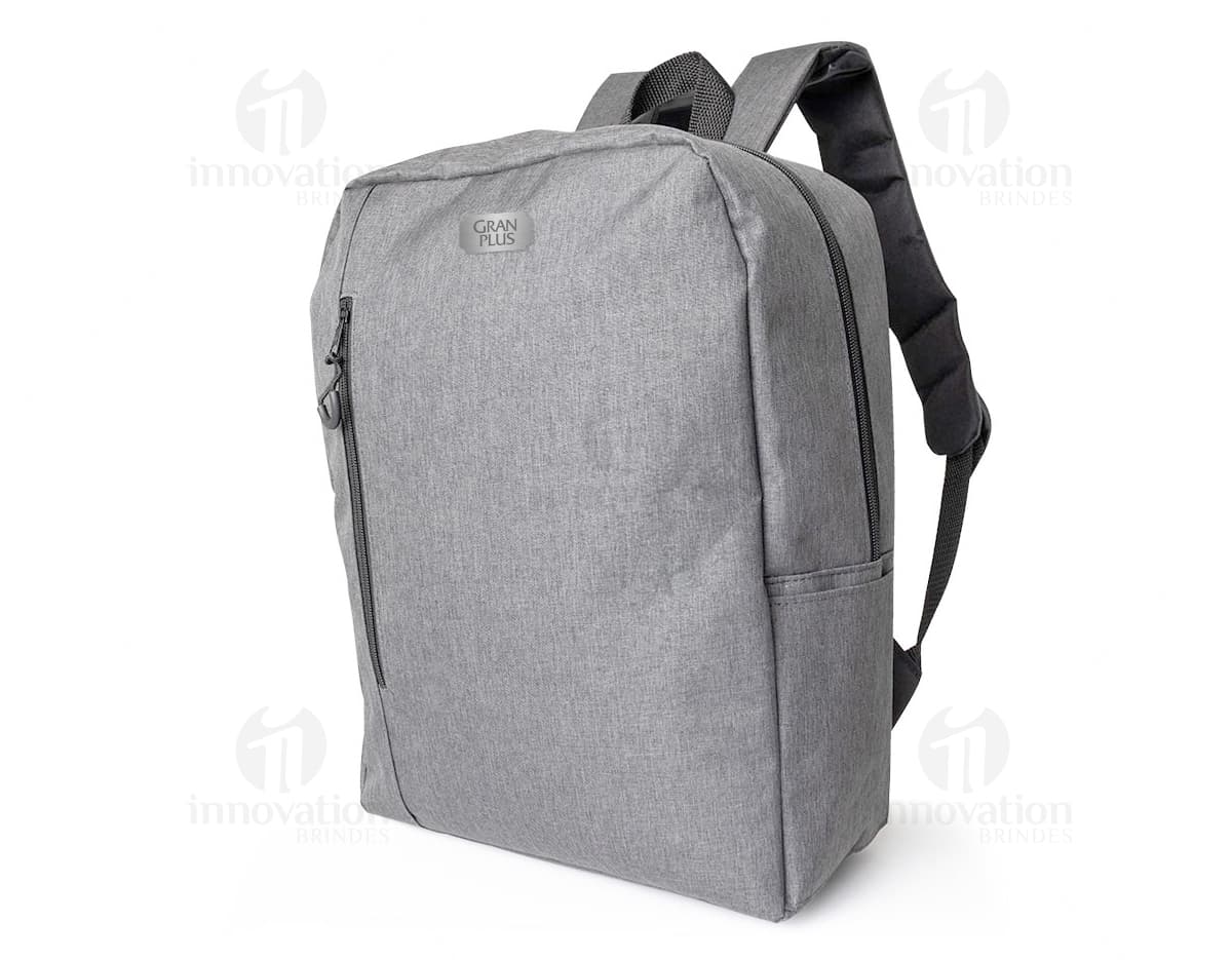 Mala de viagem de couro marrom elegante para negócios. Estilo retro e moderno, perfeito para suas viagens a trabalho ou lazer. Compre agora!