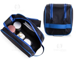 Black polyester necessary for travel and organization of personal accessories. Perfect for those seeking practicality and