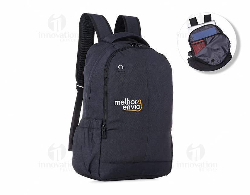 Mochila de poliéster para notebook - Ideal para viagens de negócios e lazer. Fabricada em nylon durável, possui compartimento acolchoado para laptop, alças ajustáveis e design moderno. Garanta já a sua!