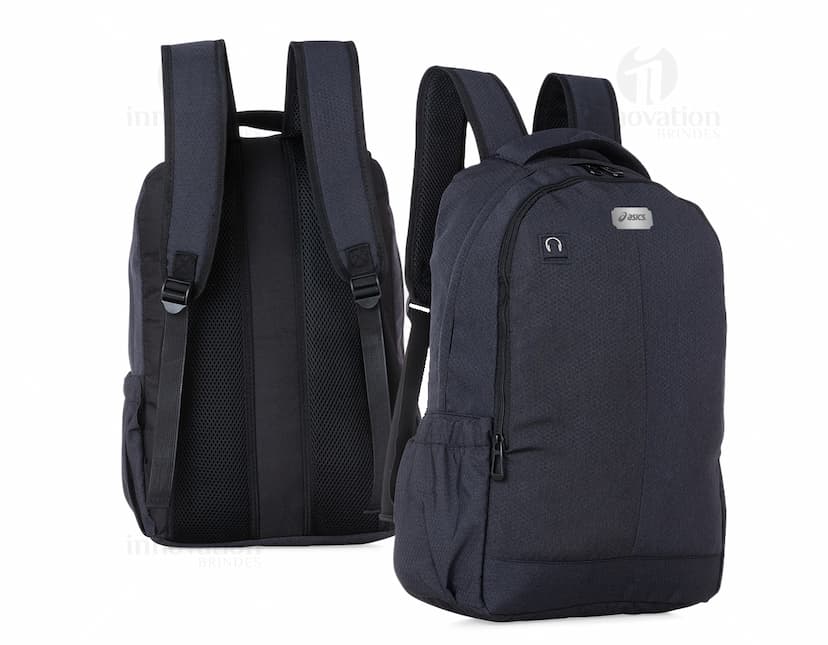 Mochila de poliéster para notebook. Perfeita para negócios e viagens, com design moderno e elegante. Nylon resistente, alça ajustável e bolsos para organização. Conforto e praticidade em um único produto. Adquira já!