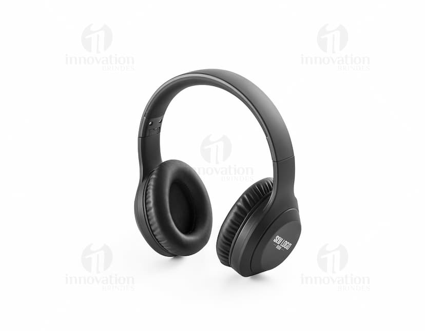 Fones de ouvido wireless dobráveis em prata e preto, feitos de metal e plástico. Com design moderno e tecnológico, possuem microfone integrado, conexão Bluetooth e cabo para carregamento. Ideal para ouvir música com qualidade de som estéreo em qualquer lugar.