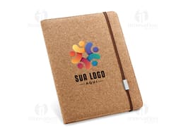 Pasta A4 em cortiça com folhas lisas, ideal para organizar seus documentos e manter suas anotações em dia. Confeccionada com