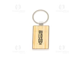 Chaveiro de metal com design de bambu para um toque de elegância e estilo. Perfeito para presentear em qualquer ocasião, este