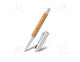 Caneta roller com corpo em aço inox para escrita suave e precisa. Perfeita para uso no escritório, na escola ou em casa.