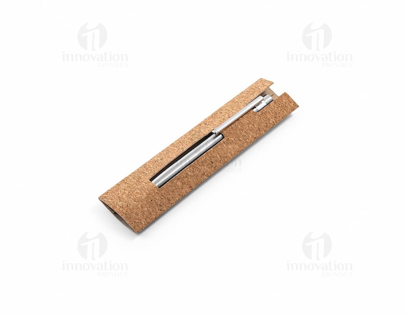 Esferográfica em aço inox de alta qualidade para escrita suave e durabilidade. Perfeita para o escritório, escola ou como brinde corporativo. Adquira já a sua!