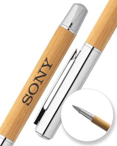 Pencil, pen, writing implement, office, ballpoint, paper, close, business, writing, education, tool, write, school, notebook, object, document, equipment, drawing, brush, drumstick, sign, wood, stick, page, pencils, notepad, closeup, instrument, draw, tools, information, note, letter, color, bristle brush, word, form, black, finance, work, artist, sharp, supplies, design, art, message, paperwork, health, creative, ink, objects, artistic, blank, plan, crayon, paintbrush, yellow, book, gold, text, empty, nobody, set, communication, pink, knife, metal, painter, cigarette, pad, supply, exam, dinner, group, paint, detail - Roller em aço inox.