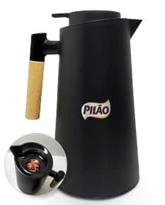 Garrafa Térmica 1 litro - Mantenha suas bebidas sempre na temperatura ideal! Ideal para chás, cafés, sucos e água. Feita em aço inoxidável com capacidade de 1 litro, mantém líquidos quentes por até 12 horas e frios por até 24 horas. Perfeita para levar para o trabalho, academia ou viagens. Um produto essencial para o seu dia a dia! Compre já e garanta praticidade e economia.