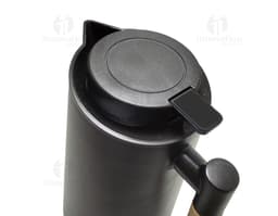 Garrafa térmica 1 litro - Mantenha suas bebidas preferidas sempre na temperatura ideal com esta garrafa térmica de 1 litro.