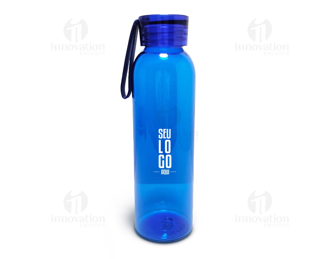 Garrafa Plástica 610ml transparente com tampa de rosca, ideal para armazenar água e outras bebidas, mantendo-as frescas e saudáveis.