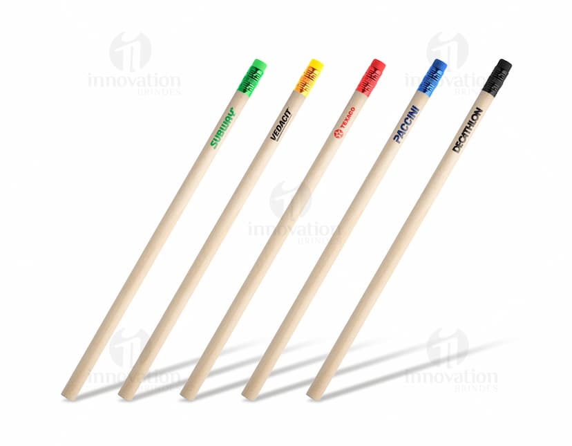 Lápis em madeira natural, perfeito para desenhos e escrita. Ideal para a escola, escritório ou trabalhos criativos. Aproveite sua alta qualidade e design elegante!