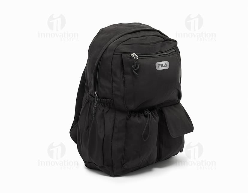Mochila de Poliéster USB 25 litros - Perfeita para viagens de negócios e lazer, essa mochila moderna oferece espaço de armazenamento amplo, elegância e praticidade. Possui alça de transporte, compartimento para laptop e entrada USB. Ideal para quem busca estilo e funcionalidade em um único acessório. Adquira já a sua!