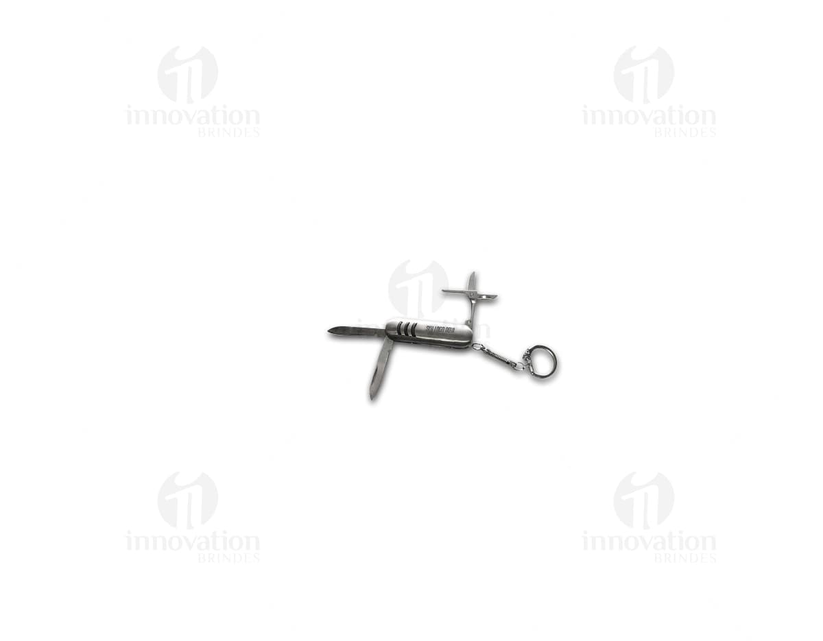 Canivete 3 funções com chaveiro, feito de metal preto com design artístico de um peixe-espada, elemento decorativo em formato de silhueta, estilo vintage com padrões de padrão espiral e borda gráfica, representação 3D realista, ferramenta icônica e coleção de elementos de sucesso em negócios e trabalho, com espaço para texto personalizado.