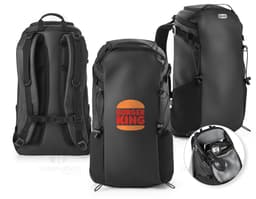 Mochila Hiking em Couro Preto - Ideal para viagens e passeios, essa mochila moderna e elegante é o acessório perfeito para