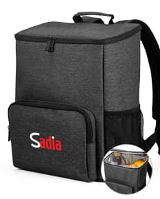 Mochila com isolamento térmico em couro preto, com zíper e alça. Ideal para viagens, armazenamento de objetos e elegância no estilo pessoal.
