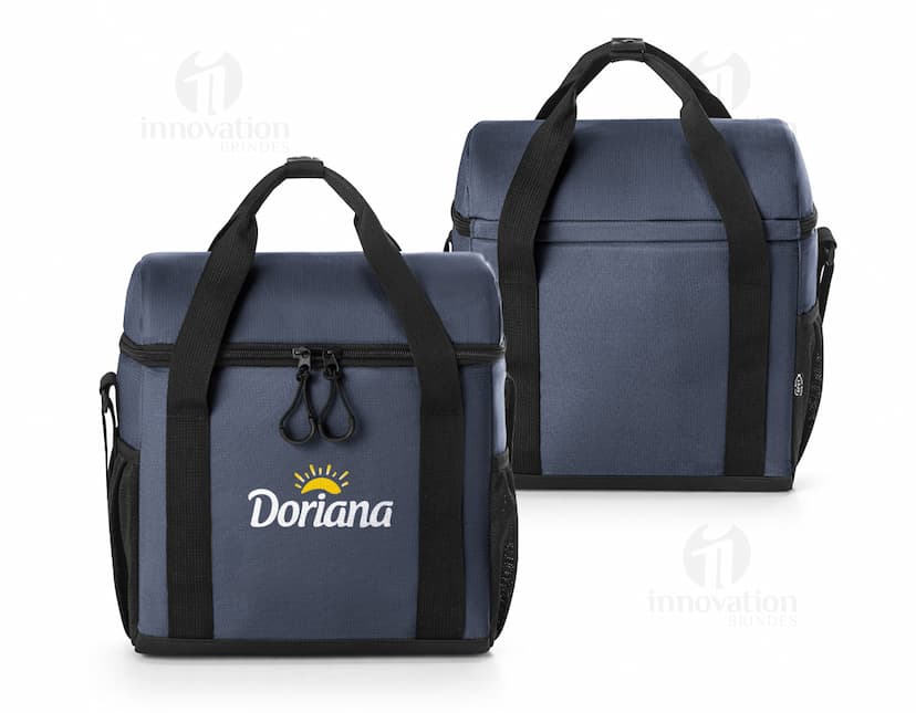 Bolsa térmica almofadada, ideal para manter seus alimentos frescos durante o dia. Perfeita para viagens, passeios e trabalho. Com design elegante e material de qualidade, essa bolsa é o acessório perfeito para quem busca praticidade e estilo. Confira já!