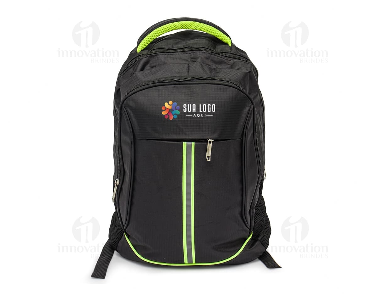 Mochila Nylon 30 Litros - Moderna e Elegante para suas Viagens e Atividades. Mochila de Nylon Resistente com Zíper e Alça Ajustável para o seu Conforto. Ideal para Negócios, Estudos e Lazer. Aproveite!