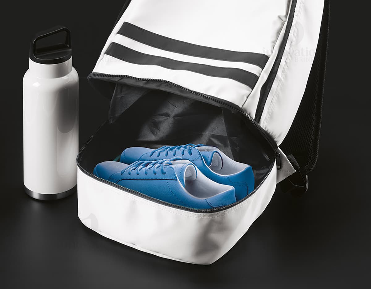 Mochila em 290t poliéster - Perfeita para seu dia a dia ou viagens. Resistente e prática, com design moderno e durável. Garanta a sua agora!