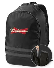 Mochila em 290T preta de couro, com alças de nylon e fecho de zíper. Ideal para viagens, esportes e uso casual. Perfeita para carregar objetos pessoais e equipamentos.