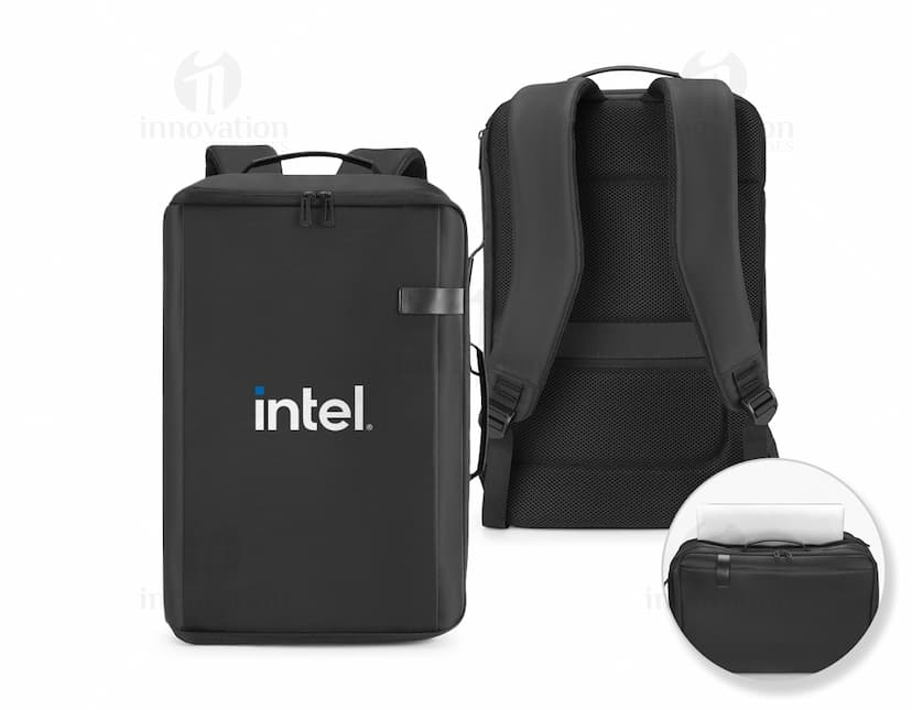 Mochila para Notebook Premium em couro preto, moderna e espaçosa, com diversos compartimentos para armazenamento de dispositivos e acessórios de viagem.