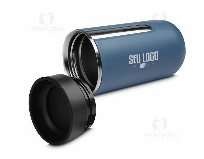 Copo Térmico de 400ml em metal prateado, com design moderno e brilhante. Ideal para manter a temperatura de bebidas quentes ou frias.