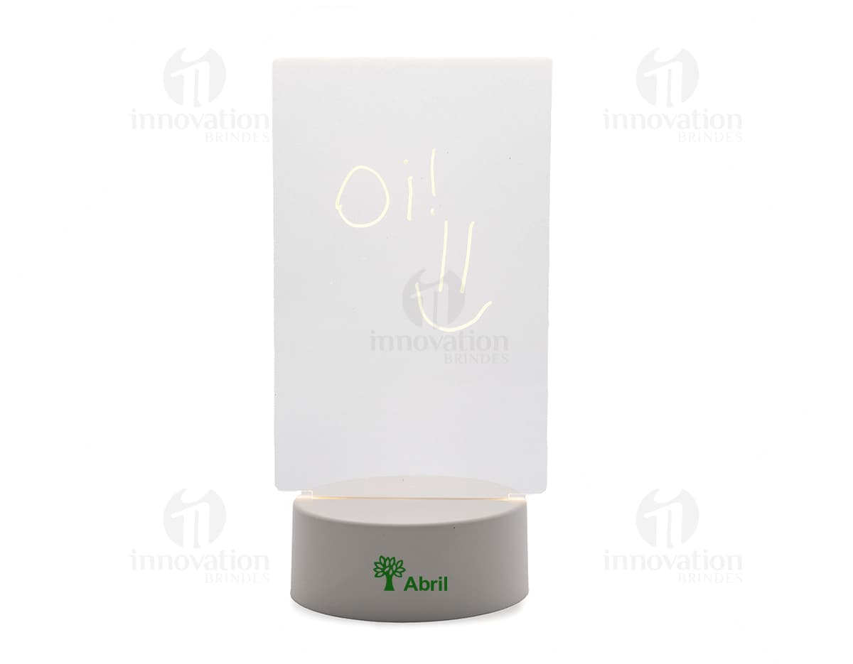 Produto de beleza e cuidado: luminária LED de mesa em um recipiente brilhante, moderno e simples, com design clean e transparente, proporcionando luz para cuidados com a saúde e higiene.