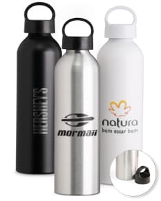 Garrafa de alumínio de 630ml com rótulo. A garrafa contém líquido transparente e está fechada com uma tampa.