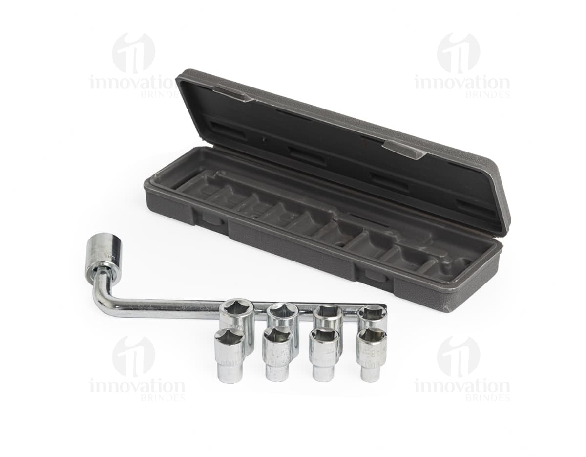 Kit ferramenta com 10 peças em metal e plástico, incluindo chave, alicate, tesoura, chave de fenda, entre outros. Produto portátil e de alta tecnologia, ideal para uso em casa, escritório ou indústria.