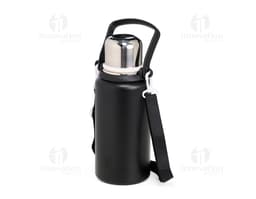 Garrafa térmica de 1 litro com infusor, em metal e plástico preto, com alça e tampa de segurança. Brilhante e reflexiva