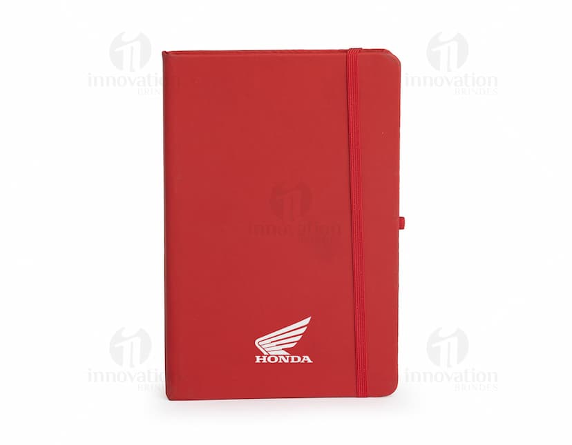 Planner Emborrachado Anual em formato de notebook, vazio e com papel em branco. Ideal para uso no escritório, negócios e organização de mensagens e lembretes. Design em 3D com caixa de embalagem, espaço para escrever informações e etiquetas amarelas adesivas. Perfeito para armazenar documentos, memos e listas. Icone de sucesso e organização escolar, com padrão de armazenamento e espaço para escrever lembretes.