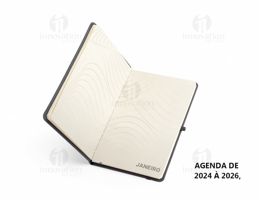 Planner Cromato Anual com capa azul, contendo páginas mensais e semanais com espaço para anotações e planejamento.