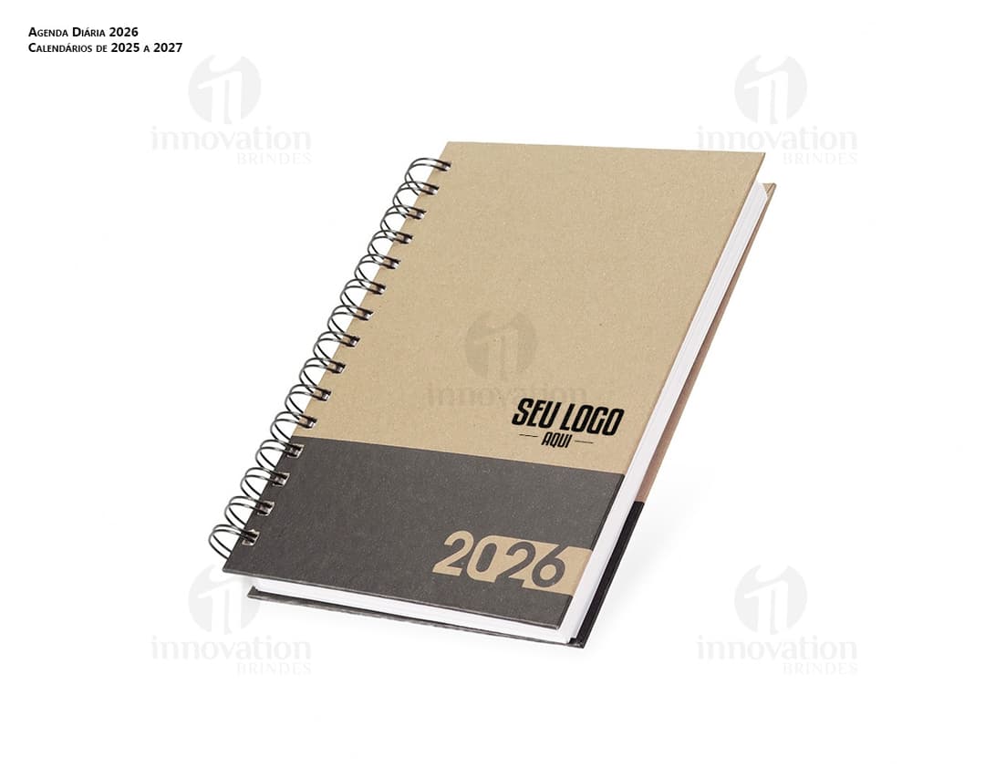 Agenda Diária 2025 com capa dura preta, marcador de página e páginas em branco para anotações.