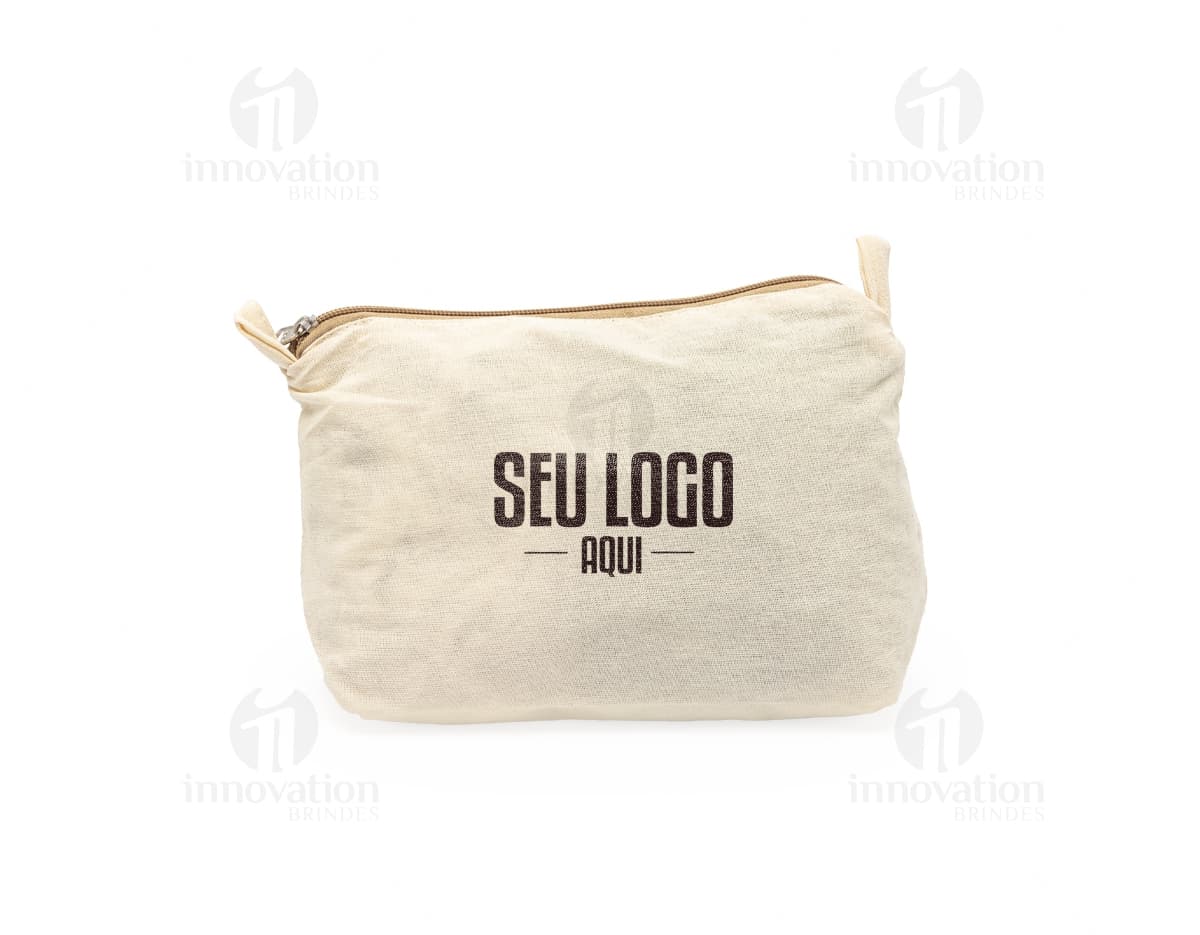 Nécessaire de algodão marrom vintage com textura grunge, desgastada e antiga. Peça de vestuário de algodão para armazenar produtos de higiene pessoal.