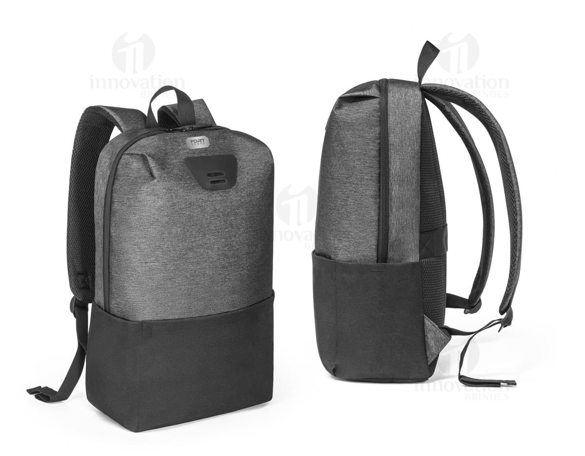 Mochila preta de couro para notebook, ideal para armazenamento e transporte seguro de equipamentos eletrônicos. Ideal para viagens, escritório e uso diário, com alça de mão, alças de suporte acolchoadas e várias opções de armazenamento.