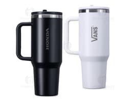 Caneca Térmica de 1,2 litros, em aço inoxidável com tampa e alça preta.